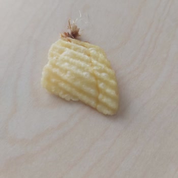 Ruffles Cipsten Çıkan Ne Olduğu Belirsiz Şey