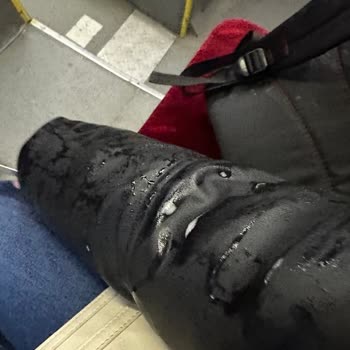 Siyah Zara Deri Mont Köpürüyor!