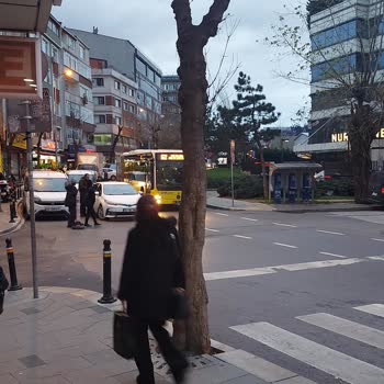 İBB - İstanbul Büyükşehir Belediyesi Otobüs Seferi Yetersiz