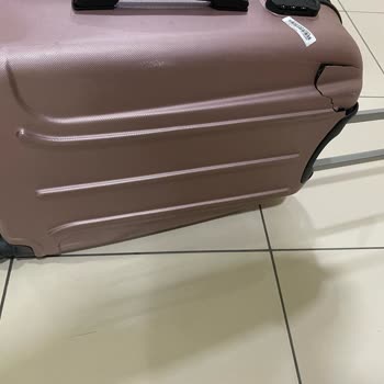 THY Havayolu Şirketinin Valiz Hasarına Çözüm Bulamaması