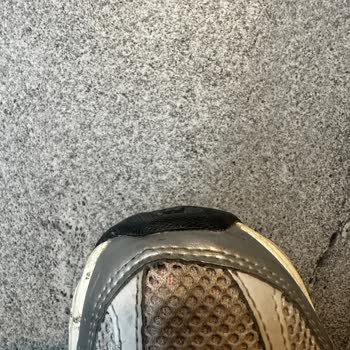 New Balance 530 White File Yırtılması