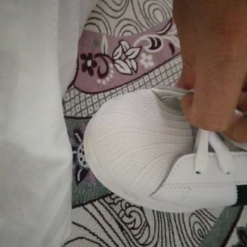 Zeyrek Global Lojistik İnternetten Ayakkabı Siparişi Sonrası Yaşanan Sorunlar