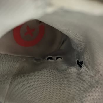 House of Superstep Yeni Converse Ayakkabımdaki Yırtılma Sorunu