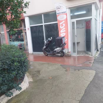Alo 174 Gıda Hattı Hijyenik Olmayan Yemek Yeri!