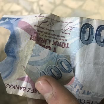 Yapı Kredi ATM Para Yırttı