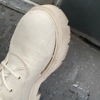 Bershka Bot 1 Ayda Patladı!