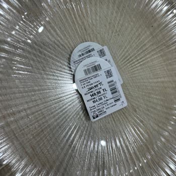 English Home Etiket Hatası Hakkında