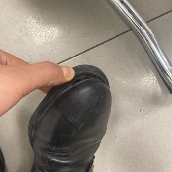 Fabrika Ayakkabım Açıldı