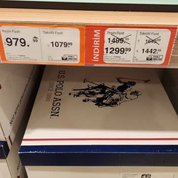 FLO Ayakkabı FLO Mağaza - Konya