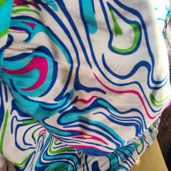 Erhaltenes zerrissenes Kleid und enttäuschende Reaktion des Kundenservice von Tesettür Safran