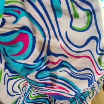 Erhaltenes zerrissenes Kleid und enttäuschende Reaktion des Kundenservice von Tesettür Safran