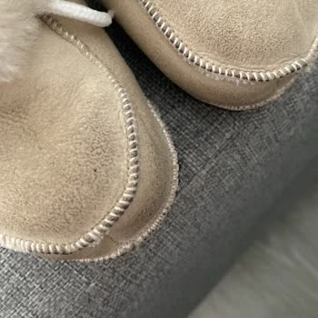 Tofy. Baby Satıcısının Ürününün Arkasında Durmaması. Çöp Ürün Satması