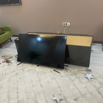 My TV Broke Down Due to Vivense's Misinstallation