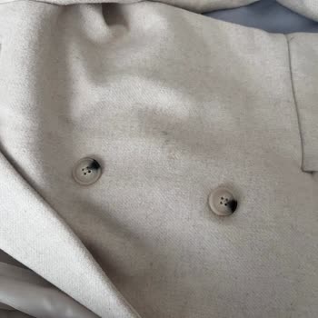 Stradivarius Ürünlerinin Arkasında Durmuyor!