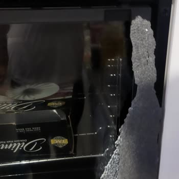 Ferre Fırın Cam Patlaması