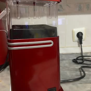 Karaca Züccaciye Karaca Retro Mısır Patlatma Makinesi Asla, Fişe Taktığım Gibi Bozuldu.