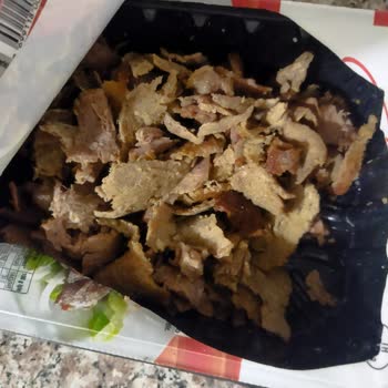 A101 Baştacı Et Dönerin Ekşi Olması