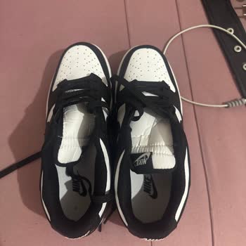 Sneaker Borsası Sneakers Borsası Bizi Takmıyor