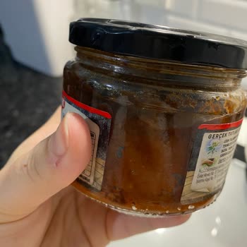 Tat Gıda Tat Cevizli Ezme SKT Geçmemesine Rağmen Bozuk!