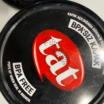 Tat Gıda Tat Cevizli Ezme SKT Geçmemesine Rağmen Bozuk!