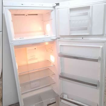 Facebook MarketPlace Bozuk Dolabı Getirmiş