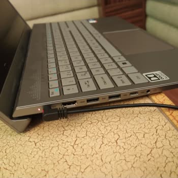 Casper Nirvana Dizüstü Bilgisayar Menteşe Sorunu!