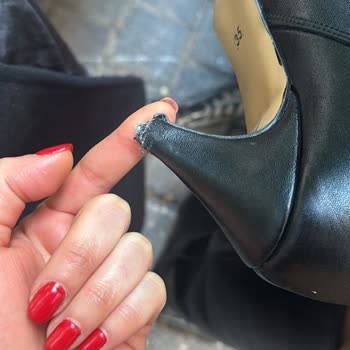 Ece'nin Butiği İlk Kullanımda Hasarlanan Gerçek Deri Diye Satılan Çizme