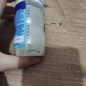 Alo 184 Sağlık Bakanlığı Pendik Medipol'de Yenidoğan Bebeğe Tarihi Geçmiş Mama Verildi