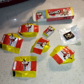 Eti Gıda Eti Bozuk Petito Çikolata