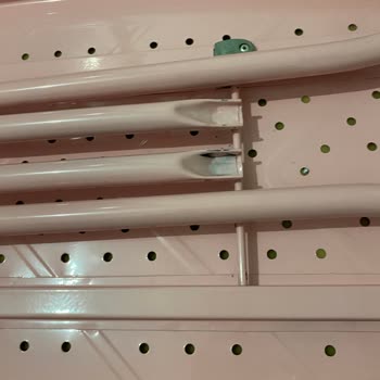 Perilla Ütü Masası Birleşim Noktası Kırılması