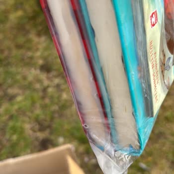 Hepsiburada'nın Kitaplarla Deterjanları Aynı Koliyle Göndermesi!