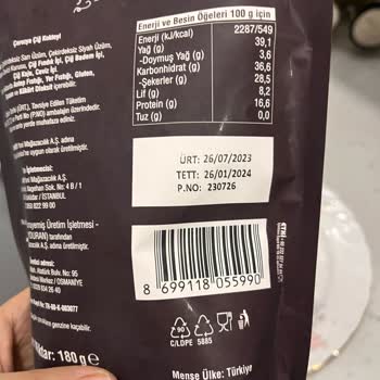 A101 Çerezya Çiğ Kokteyl İçerisinden Böcek Çıktı