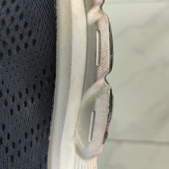 Skechers Ayakkabıda Solma Sorunu Ve Mağduriyet