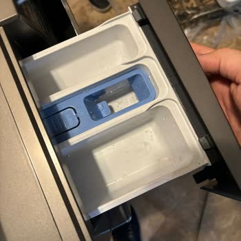 Beko Yeni Gönderilen Çamaşır Makinesinin Hasarlı Çıkması