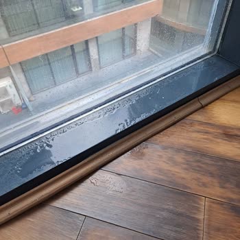 Fortis Sinanlı Pencere Kenarından Yağmur Suyu Damlatma Sorunu