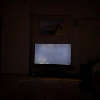Grundig Marka Televizyon Işık Sızması Sorunu