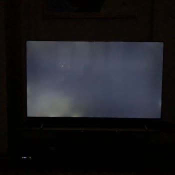 Grundig Marka Televizyon Işık Sızması Sorunu