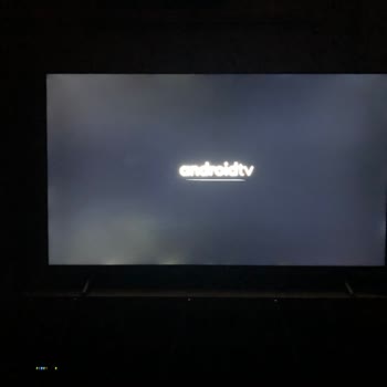 Grundig Marka Televizyon Işık Sızması Sorunu