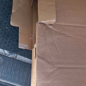 Yurtiçi Kargo Asus Marka Dizüstü Bilgisayar'ın Şarj Adaptörünün Eksik Olması