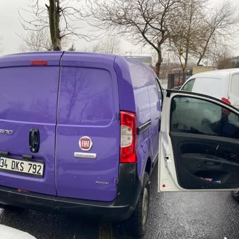 Getir Çalışanları Yol Kapatıp Küfür Ediyor