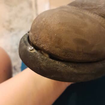 Etichet Çocuk Botundaki Kusur Ve İade Çilesi