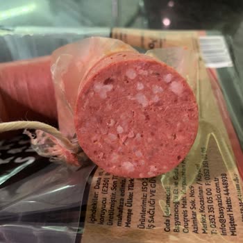 Başyazıcı Sucuk Bozuk Tat Ve Piliç Sucuğuna Benzemesi.