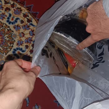 Yemeksepeti Hasar Görmüş Ürün İade Edilmemesi ve İletişim Sıkıntıları