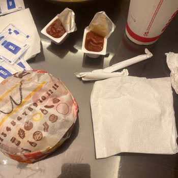 Burger King Kıllı Hamburger Satmaları
