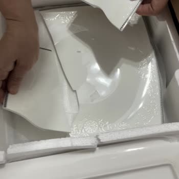 Karaca Züccaciye Fıne Pearl Yemek Takımı 3 Tabak Kırık Geldi