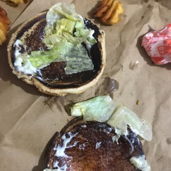 Popeyes Yanık Ve Bayat Ürün.