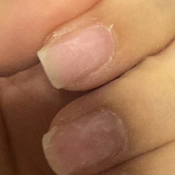 Ebru Ergün Beauty Beylikdüzü Güçlendirme Yaptırdım, Tırnaklarımı Mahvettiler!