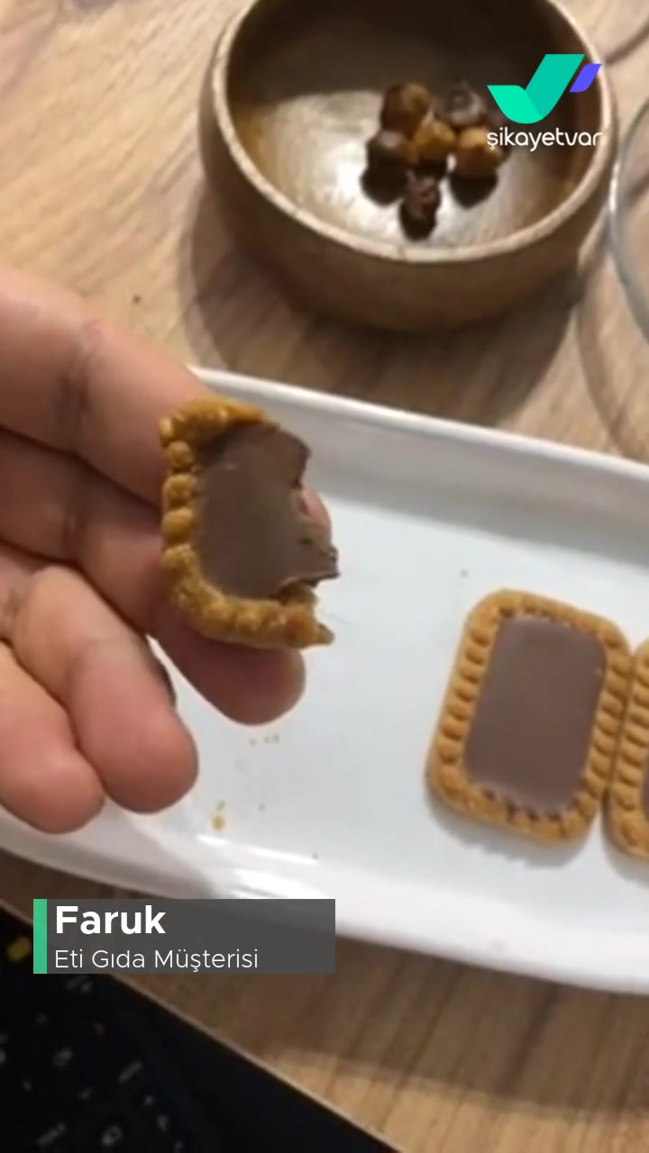 Eti Burçak Bisküvide Hijyen Sorunu! videonun kapak resmi