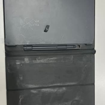 Lenovo Bilgisayar Lenovo'nun Kurumsal Olmayışı, Asla Ürünlerinin Arkasında Durmayışı.