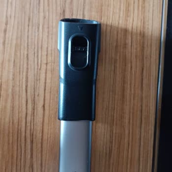 Media Markt Philips 8000 Seri Teleskopik Boru Hatası Hk